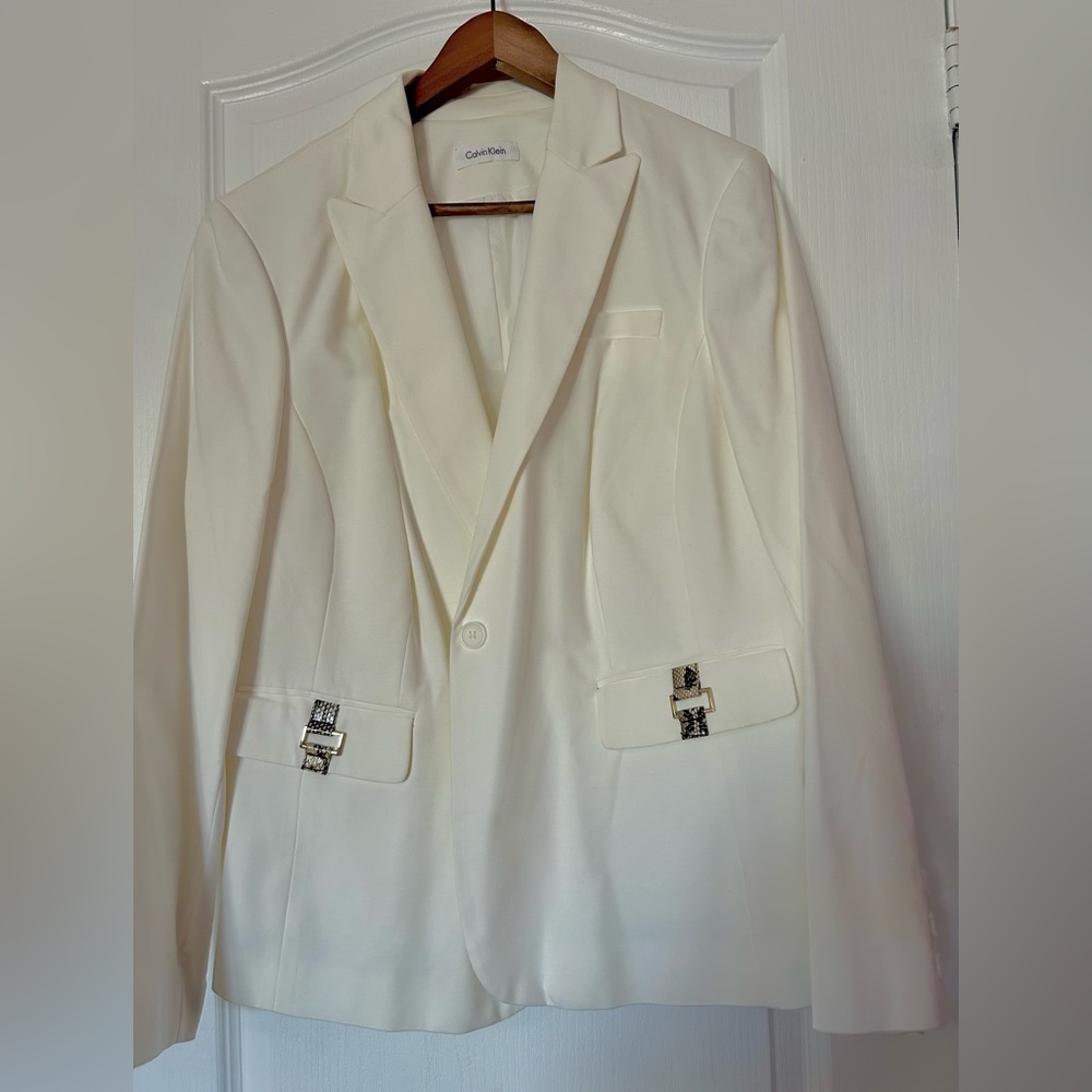 Calvin Klein Cream Blazer with Silver Accents Sz 16 -